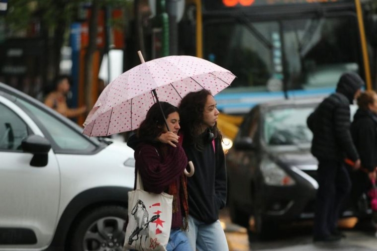 441_alerta-por-tormentas-fuertes-y-granizo-para-c-rdoba-y-ocho-provincias.jpg