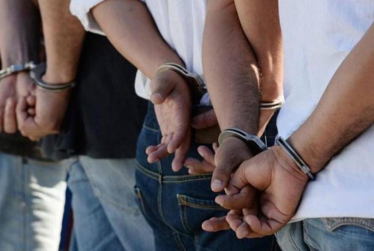 456_tres-detenidos.jpg