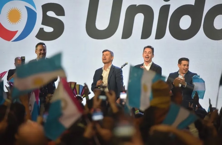 504_hacemos-sin-la-mayor-a-en-la-legislatura-y-en-dura-pelea-por-los-departamentos.jpg