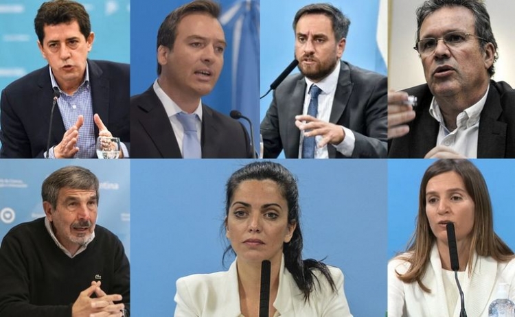 57_los-ministros-leales-a-fern-ndez-lo-respaldaron-al-un-sono-ch.jpg