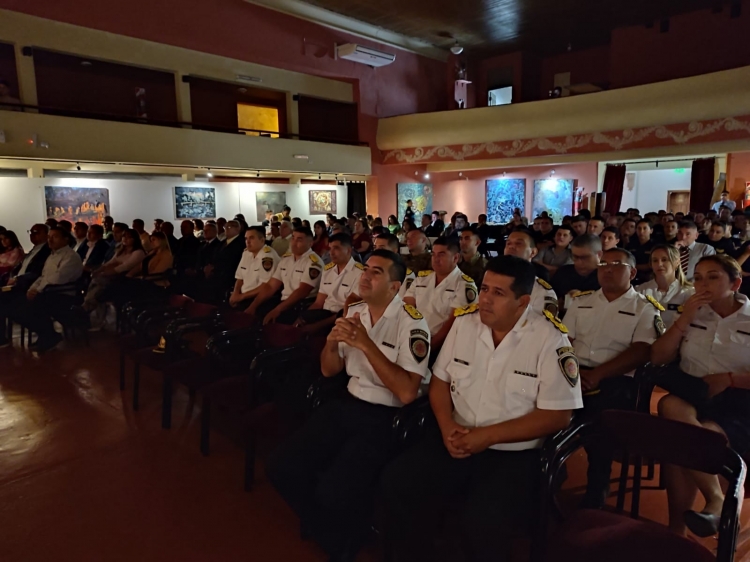655_actodepolicia.jpg