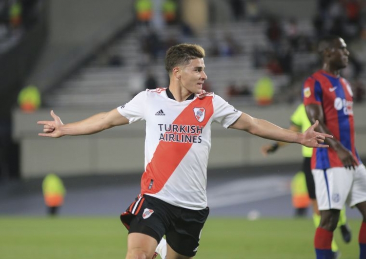 65_river-gan-con-tres-goles-de-lvarez-y-se-alej-de-talleres-ch.jpg