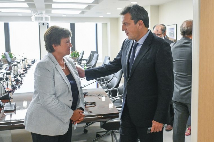 699_el-fmi-pidi-ajuste-de-salarios-p-blicos-y-jubilaciones-y-m-s-subas-de-tarifas.jpg