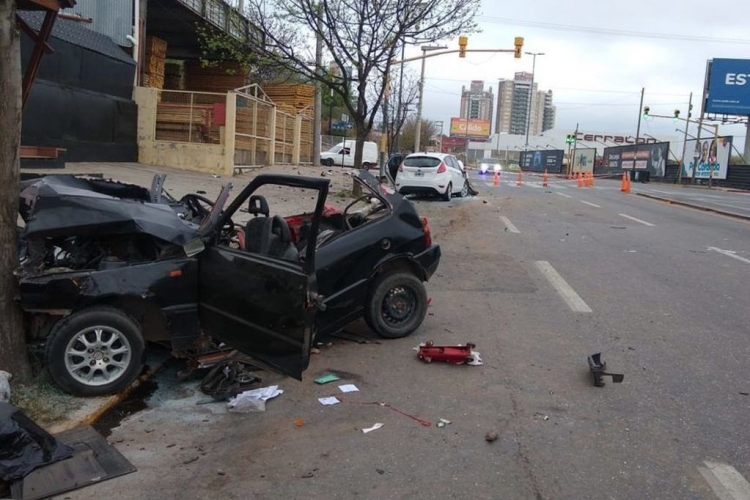 69_as-fue-el-choque-que-dej-tres-muertos-en-avenida-col-n-ch.jpg