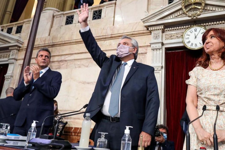 74_en-c-rdoba-la-oposici-n-duda-sobre-la-convocatoria-del-gobierno-ch.jpg