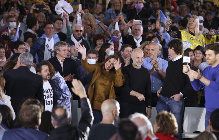 74_jxc-se-impuso-y-cambia-el-mapa-pol-tico-del-congreso-2-ch.jpg