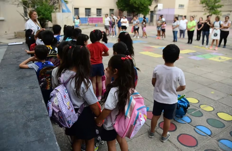 847_escuelas.jpg