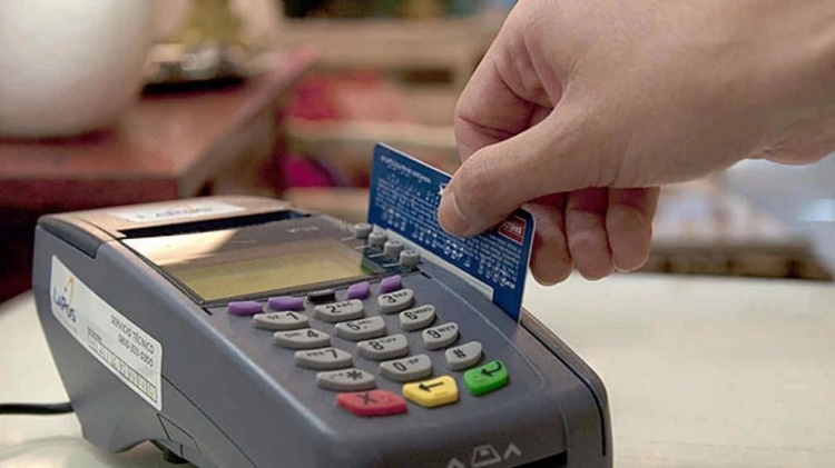 853_12-tarjetas-robadas.jpg