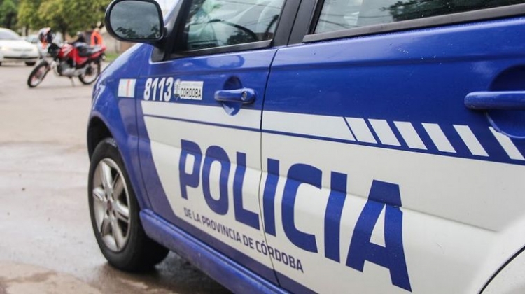 91_conoci-a-dos-mujeres-por-una-aplicaci-n-y-fue-desvalijado-ch.jpg