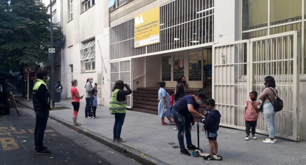 0_abren-las-escuelas-en-bbss-ch.jpg