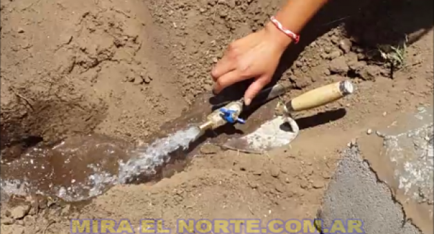 0_agua-de-barrio-matadero-pico.png