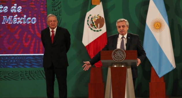 0_alberto-critica-vacunas-ch.jpg