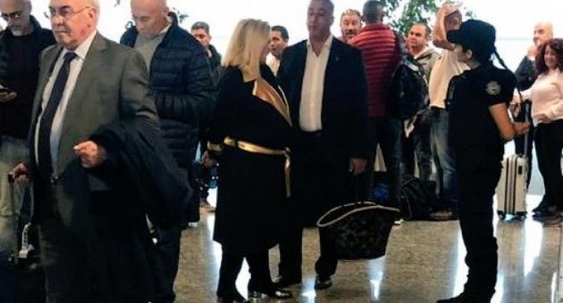 0_elisa-carrio-viaje.jpg