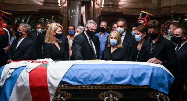 0_familiares-de-menem-9-ch.jpg