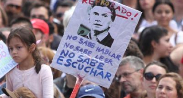 0_macri-no-sabe-escuchar.jpg