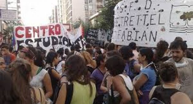 0_marcha-de-estudiantes.jpg