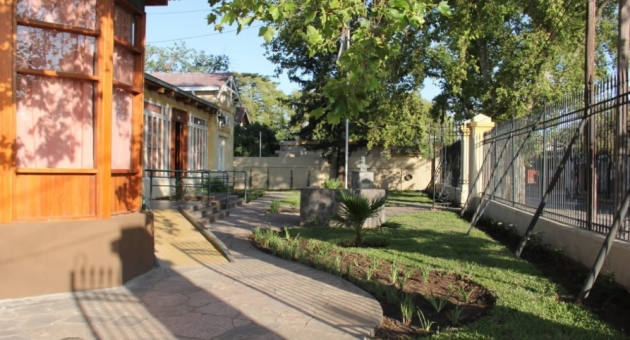 0_municipalidad-de-de-n-funes-edificio-1.jpg