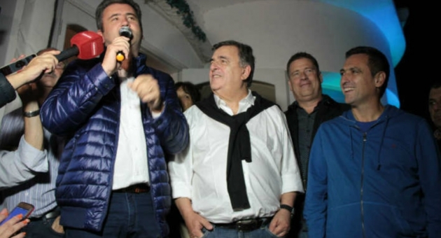 0_negri-mestre-la-falda.jpg