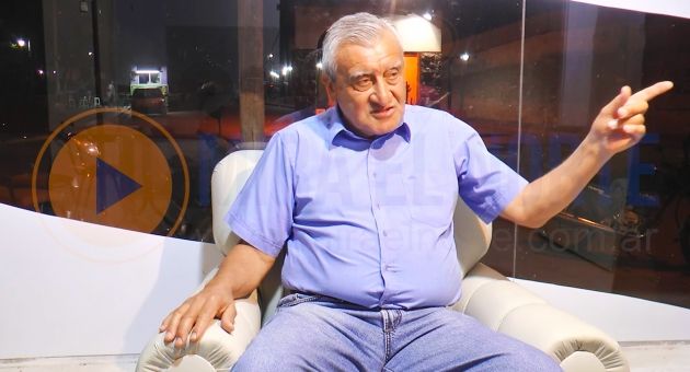 0_pocho-lobo-agua.jpg
