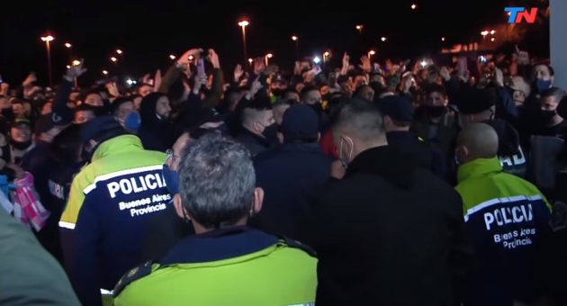 0_policia-protesta-3.jpg
