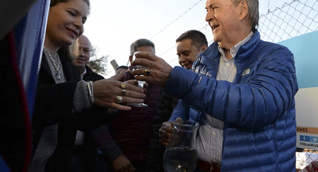 0_schiaretti-agua-brete.jpg