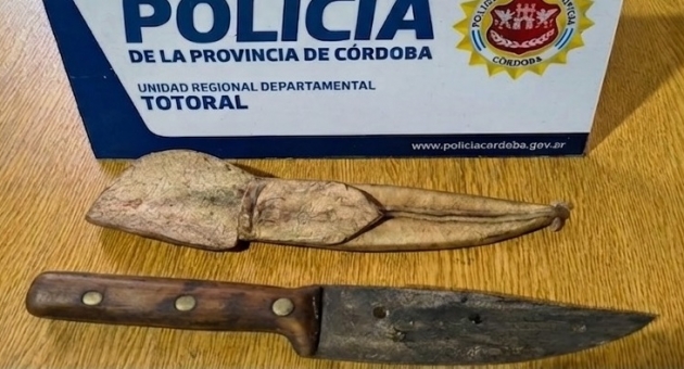 1248_cuchillo-toto.jpg