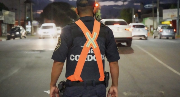 16_policia-en-el-centro-solo.jpg