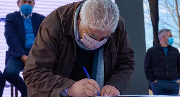 22_abramenia-firma-convenio.jpg